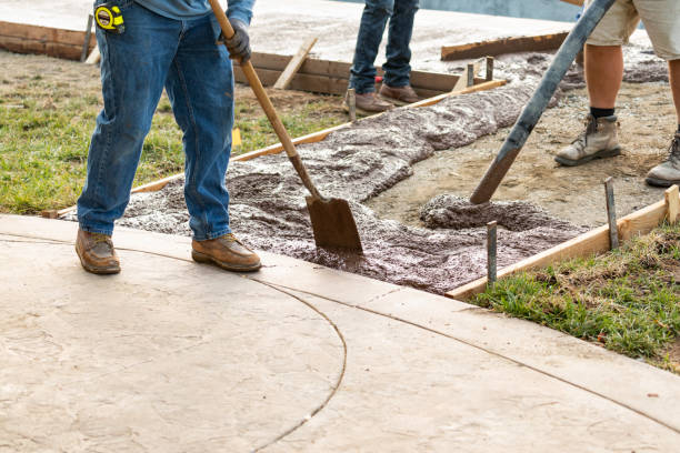 Best Industrial Concrete Flooring in Essex Village, CT